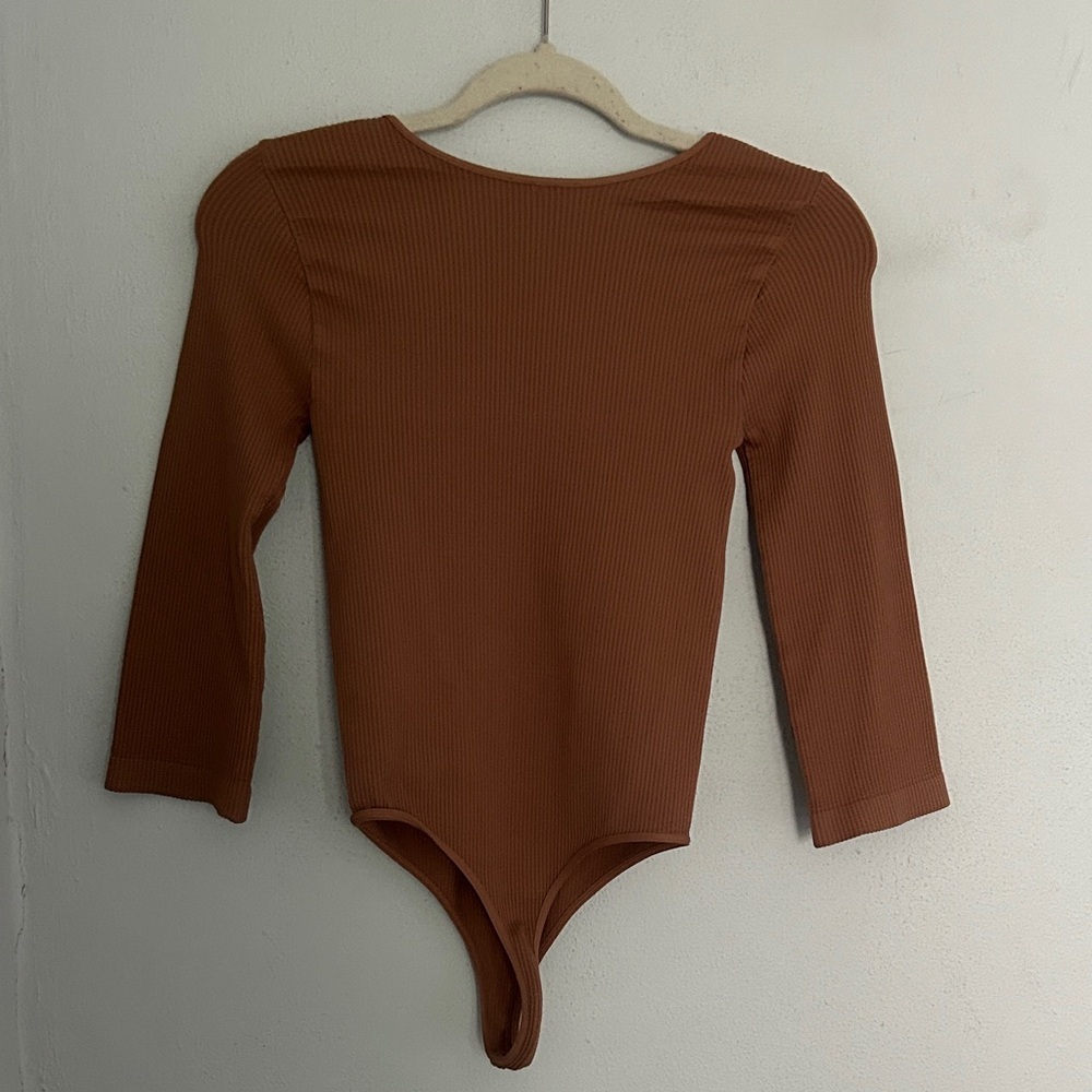 Brown Ribbed soft NIKIBINI 3/4 sleeve  bodysuit - Picture 5 of 5